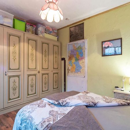 Comfortable Apartment In Wismar Mecklenburg With Fireplace Exteriör bild