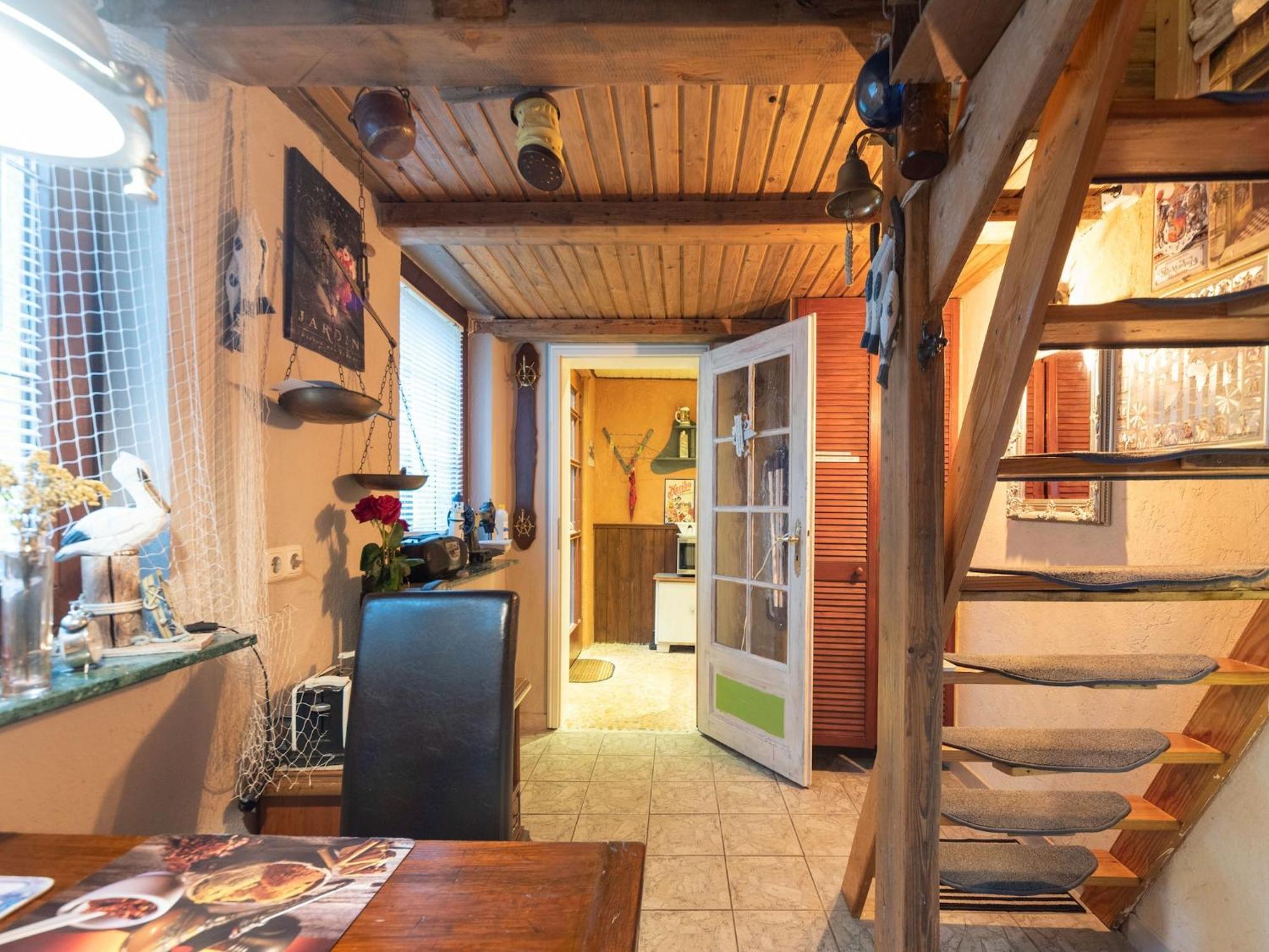 Comfortable Apartment In Wismar Mecklenburg With Fireplace Exteriör bild